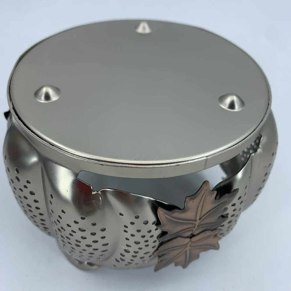 Discontinued‎ Bath Body Works Perforated Metal Pumpkin Leaves Fall Candle Holder